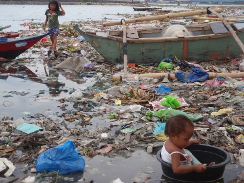 BASECO Slum in Manilla www.markpedder.wordpress.com